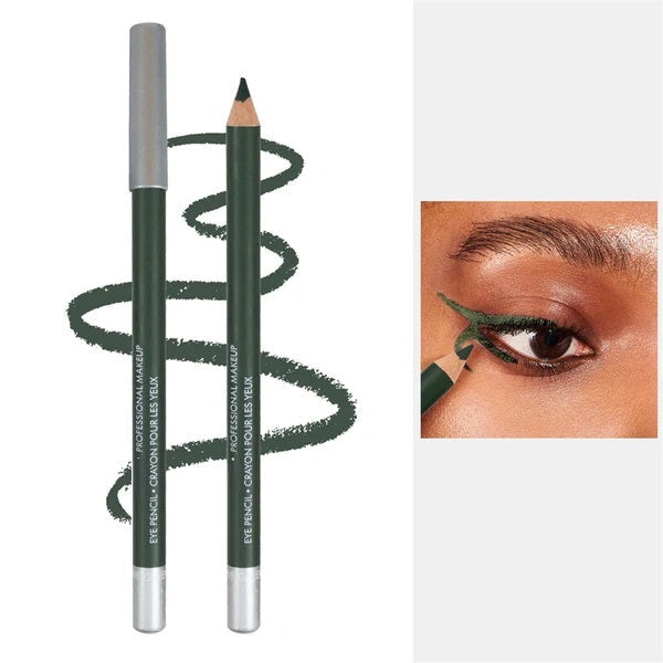 Green eyeliner pencil and eye look